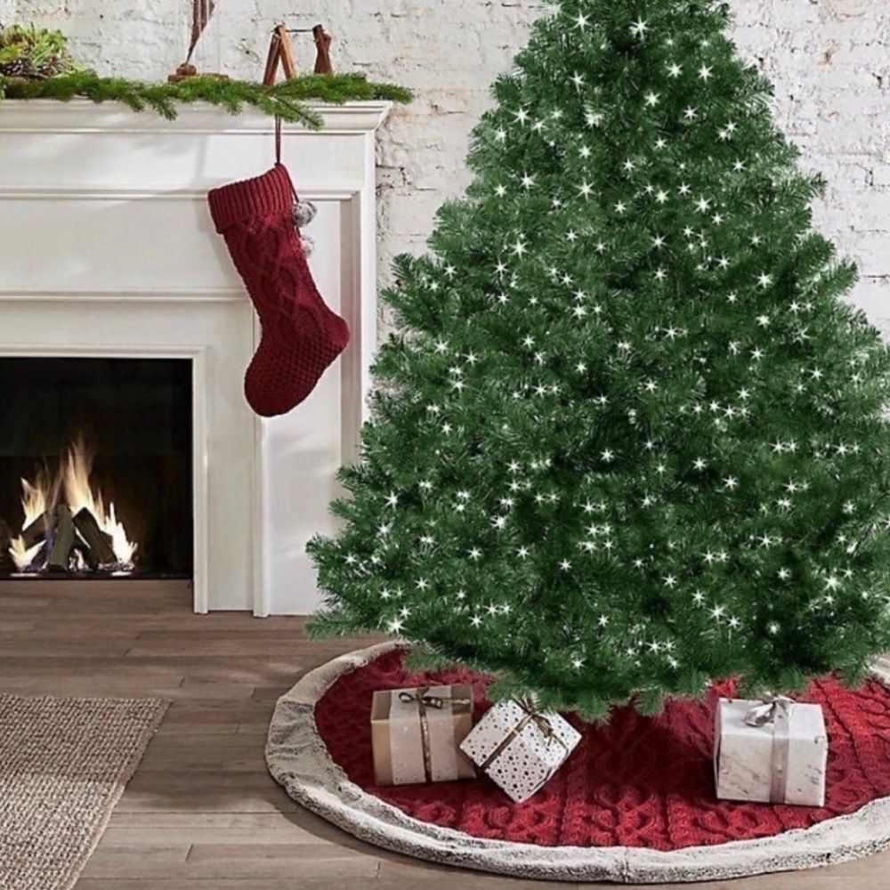 Koolaburra By UGG Reese 54" Round Knit Redwood Christmas Tree Holiday Skirt